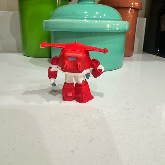 Red Super Wings: A World full of Adventure Tonie - Picture 2 of 2